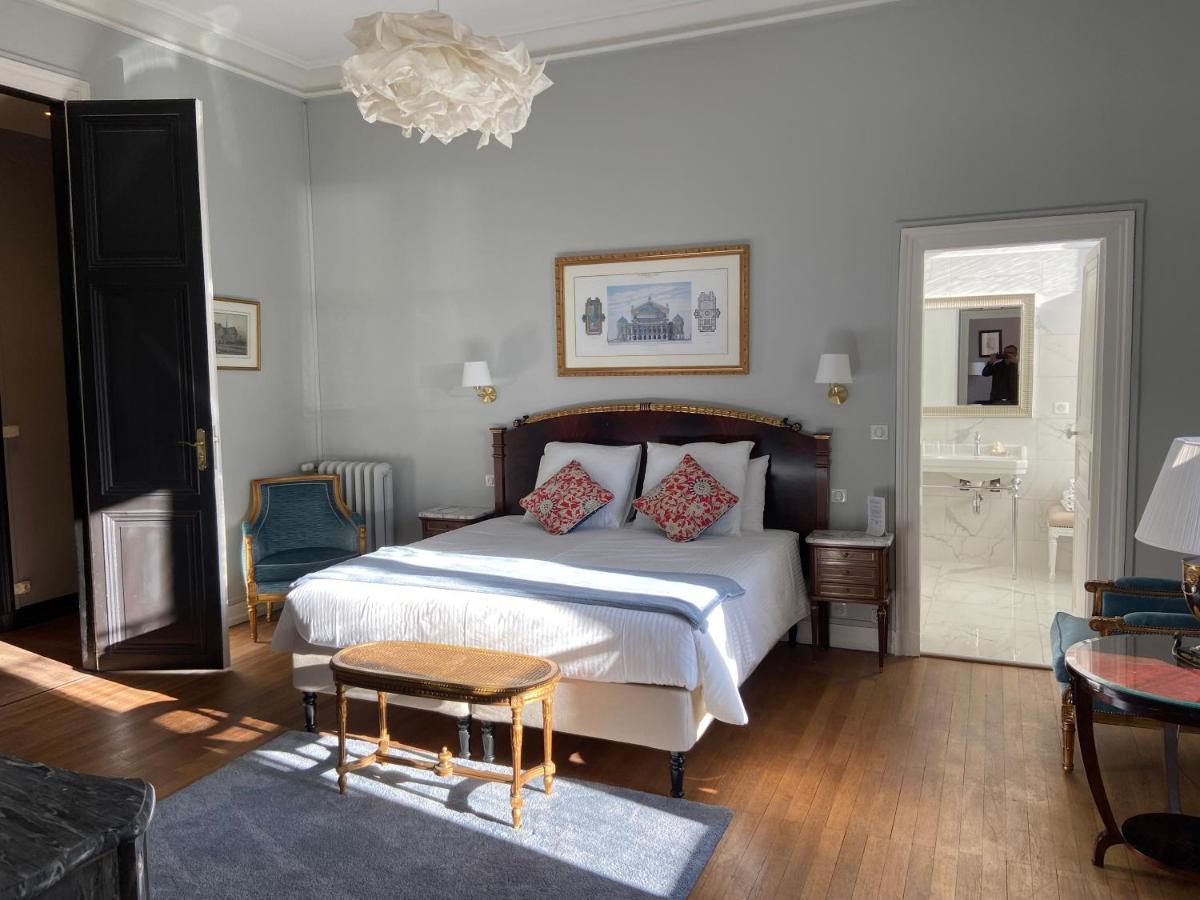 Bed and Breakfast La Grande Carree Saint-Cyr-sur-Loire Pokoj fotografie