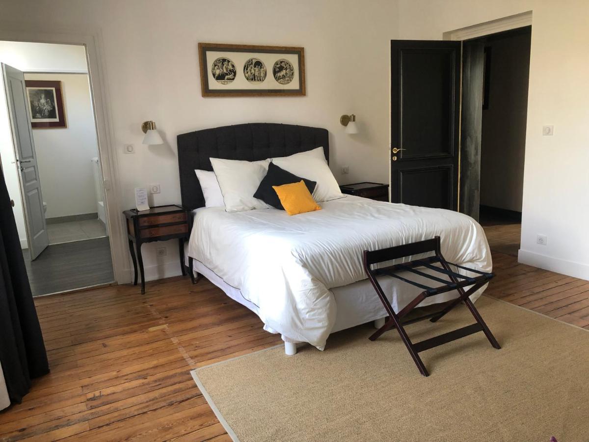 Bed and Breakfast La Grande Carree Saint-Cyr-sur-Loire Pokoj fotografie