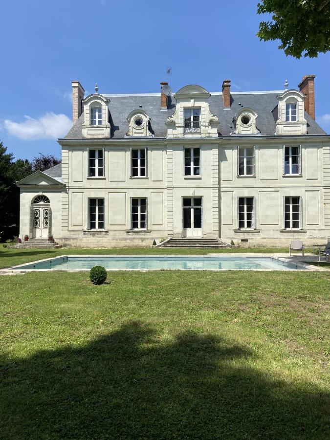 Bed and Breakfast La Grande Carree Saint-Cyr-sur-Loire Exteriér fotografie