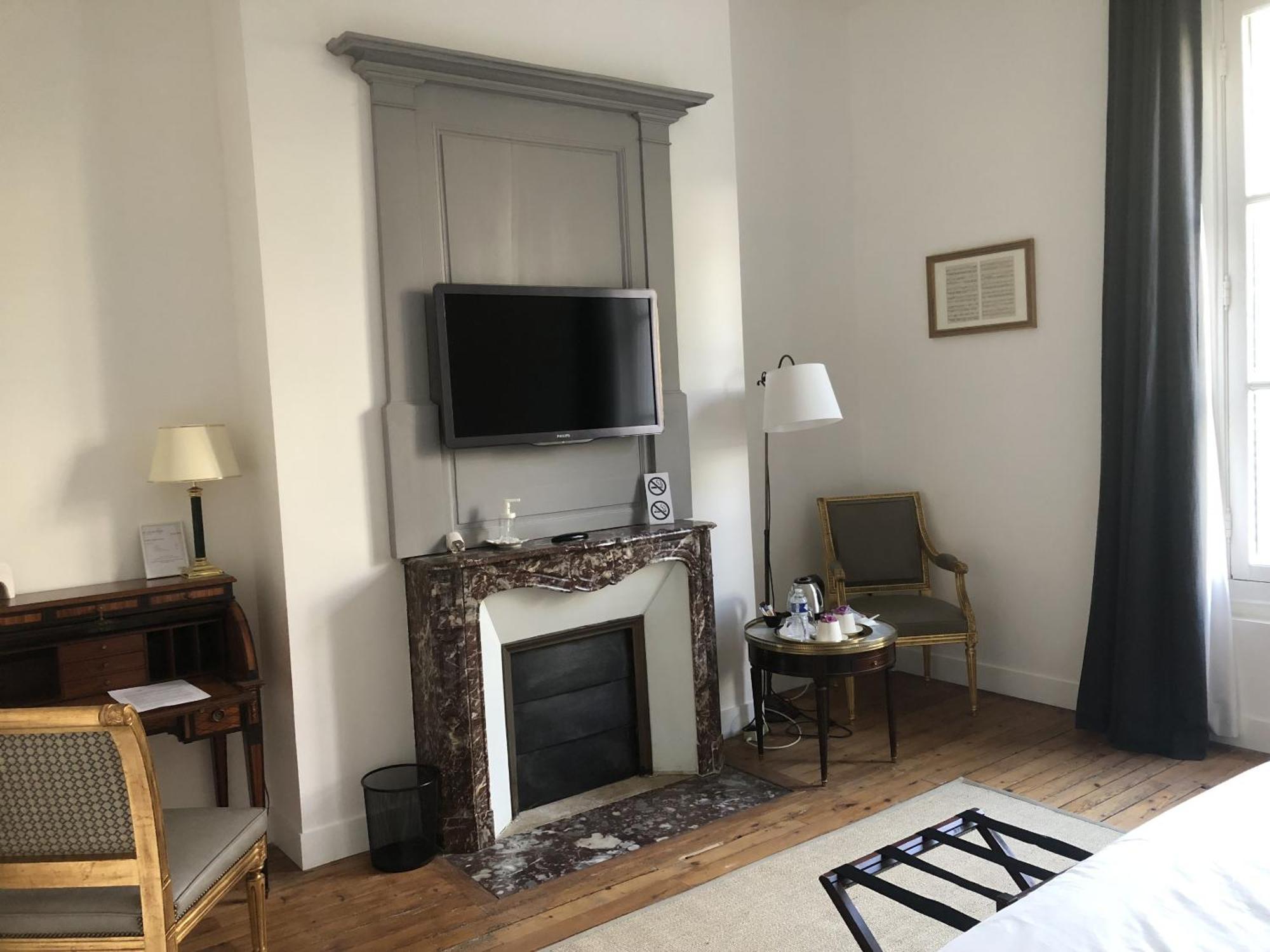 Bed and Breakfast La Grande Carree Saint-Cyr-sur-Loire Exteriér fotografie