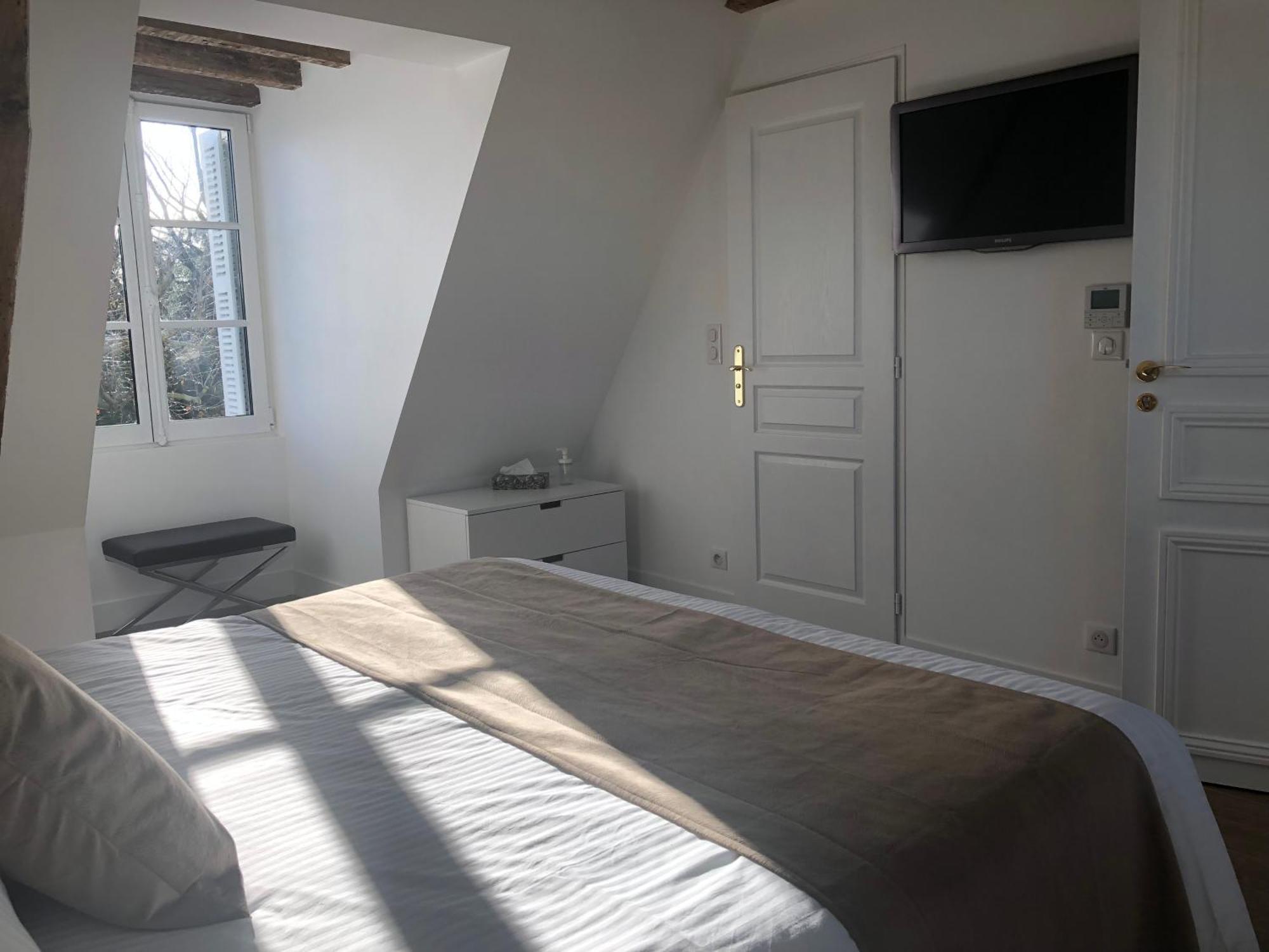 Bed and Breakfast La Grande Carree Saint-Cyr-sur-Loire Pokoj fotografie
