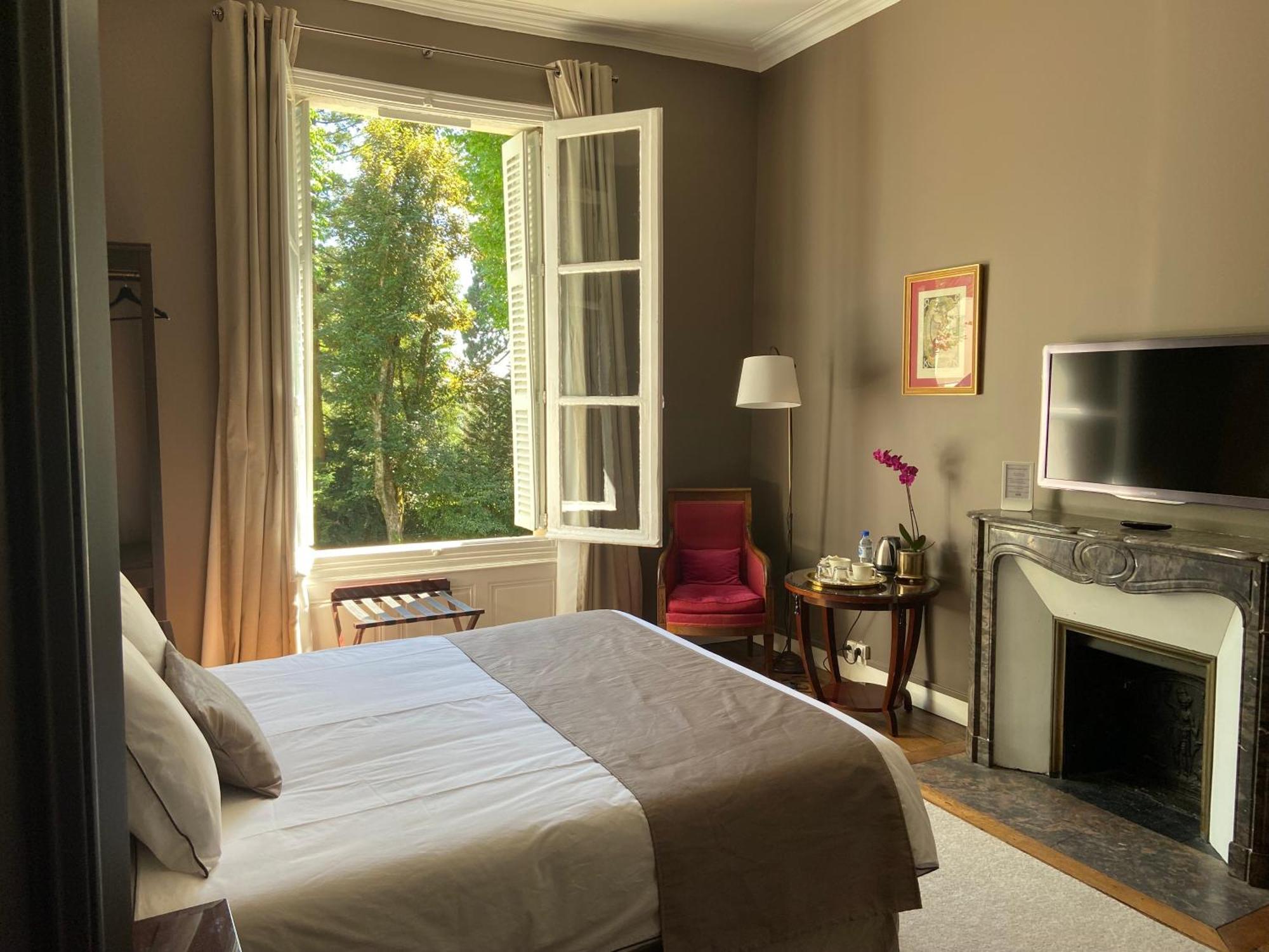 Bed and Breakfast La Grande Carree Saint-Cyr-sur-Loire Pokoj fotografie